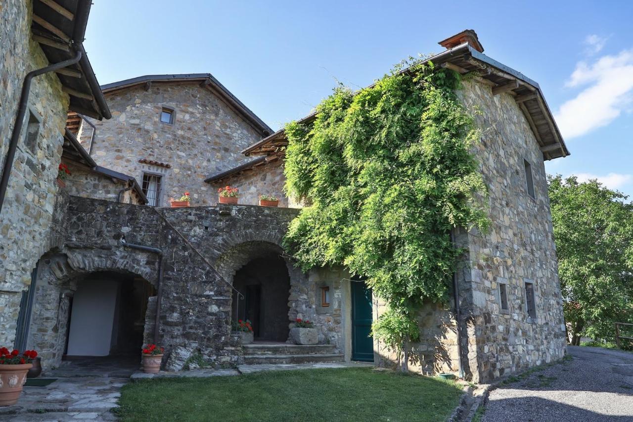 Costa D'Orsola Villa Pontremoli Exteriör bild