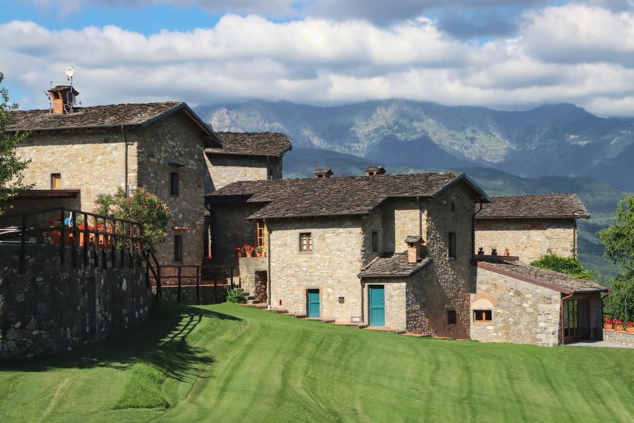 Costa D'Orsola Villa Pontremoli Exteriör bild